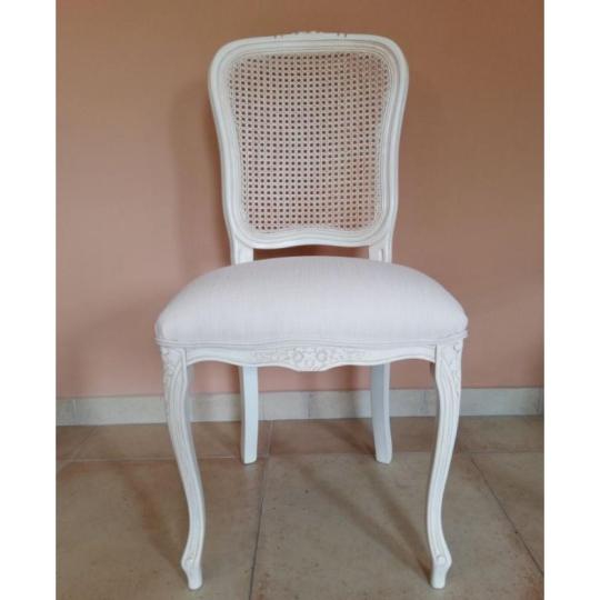 szek provanszi provence feher krem bezs tortfehervilagos fa szek nad hattamla vintage mediterran klasszikus etkezo butor asztal egyedi karpitos szovet etterem.JPG